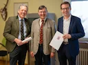 Das Land Hessen fördert ein umfassendes Artenschutzprojekt des Landesjagdverbandes Hessen zum Schutz bedrohter Wiesenbrüter in der südlichen Wetterau. Ziel ist es, den ho