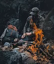 ”Skoven er hjemsted for fugle og dyr, så det er meget vigtigt at vise respekt for miljøet og ikke blande sig i, hvad naturen og skovens beboere har skabt. Her kan du godt ”Skoven er hjemsted for fugle og dyr, så det er meget vigtigt at vise respekt for miljøet og ikke blande sig i, hvad naturen og skovens beboere har skabt. Her kan du godt