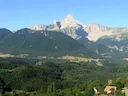 Caccia nelle Prealpi Venete: Guida Completa per gli Appassionati

Le Prealpi Venete, situate nel nord-est d’Italia, offrono un territorio ricco di boschi, valli e montagn