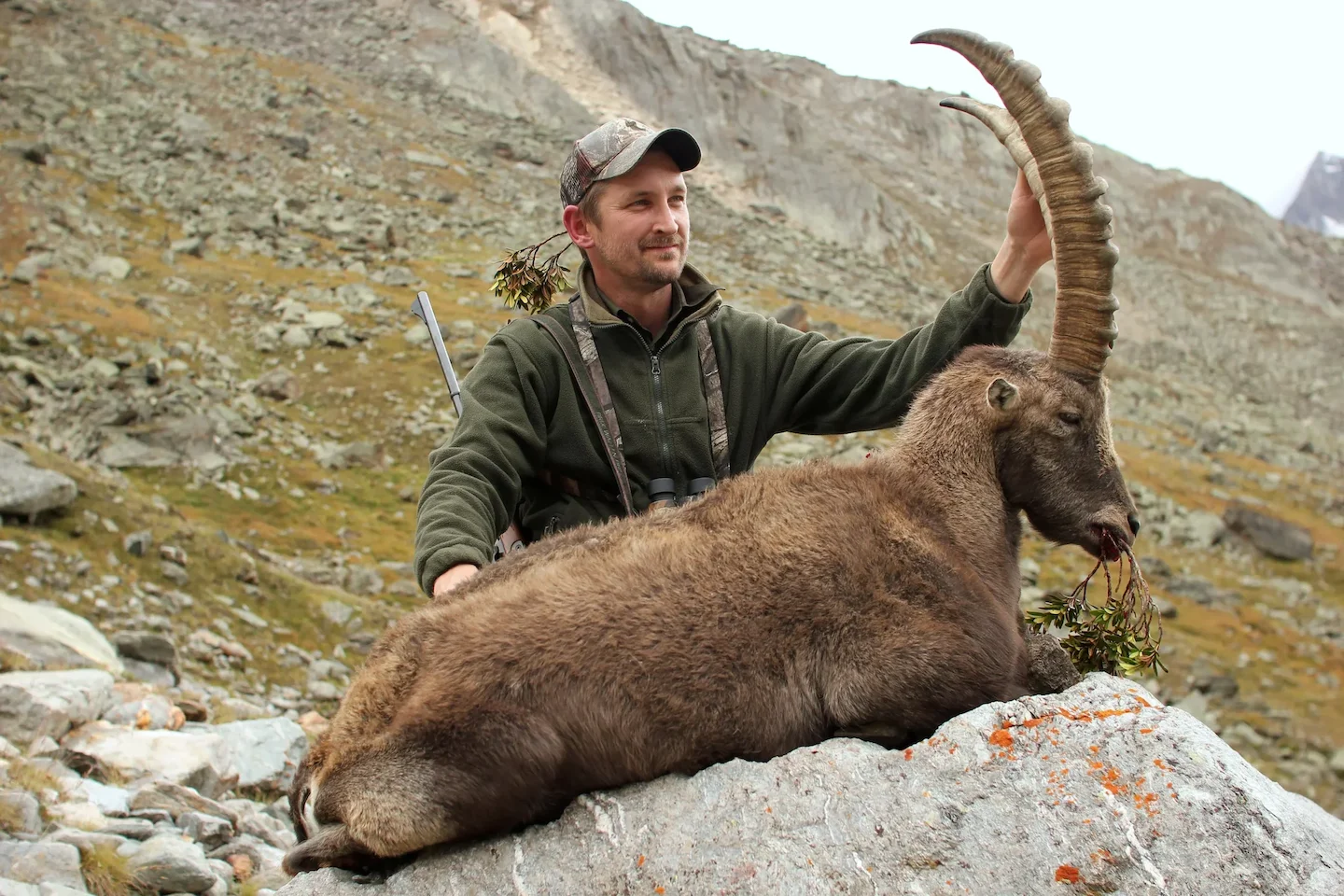 Jagd im Bezirk Küssnacht (Kanton Schwyz), Schweiz: Geografische Merkmale, Bevölkerung, Jagdstrategien, Wildarten, Jagdsa…