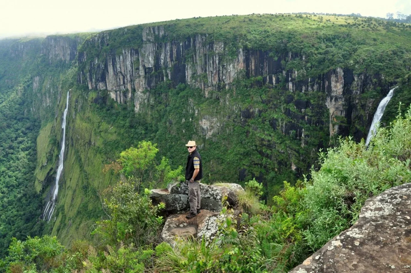 Hunting in Nyanga National Park: Understanding Demographics, Clubs and Laws, Demographics and Regional Legislation