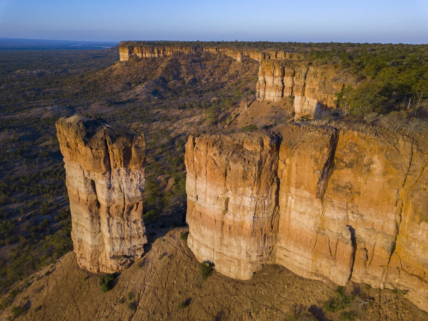 Hunting in Gonarezhou National Park, Zimbabwe: A Glimpse into Seasons, Legislation and Regional Traditions