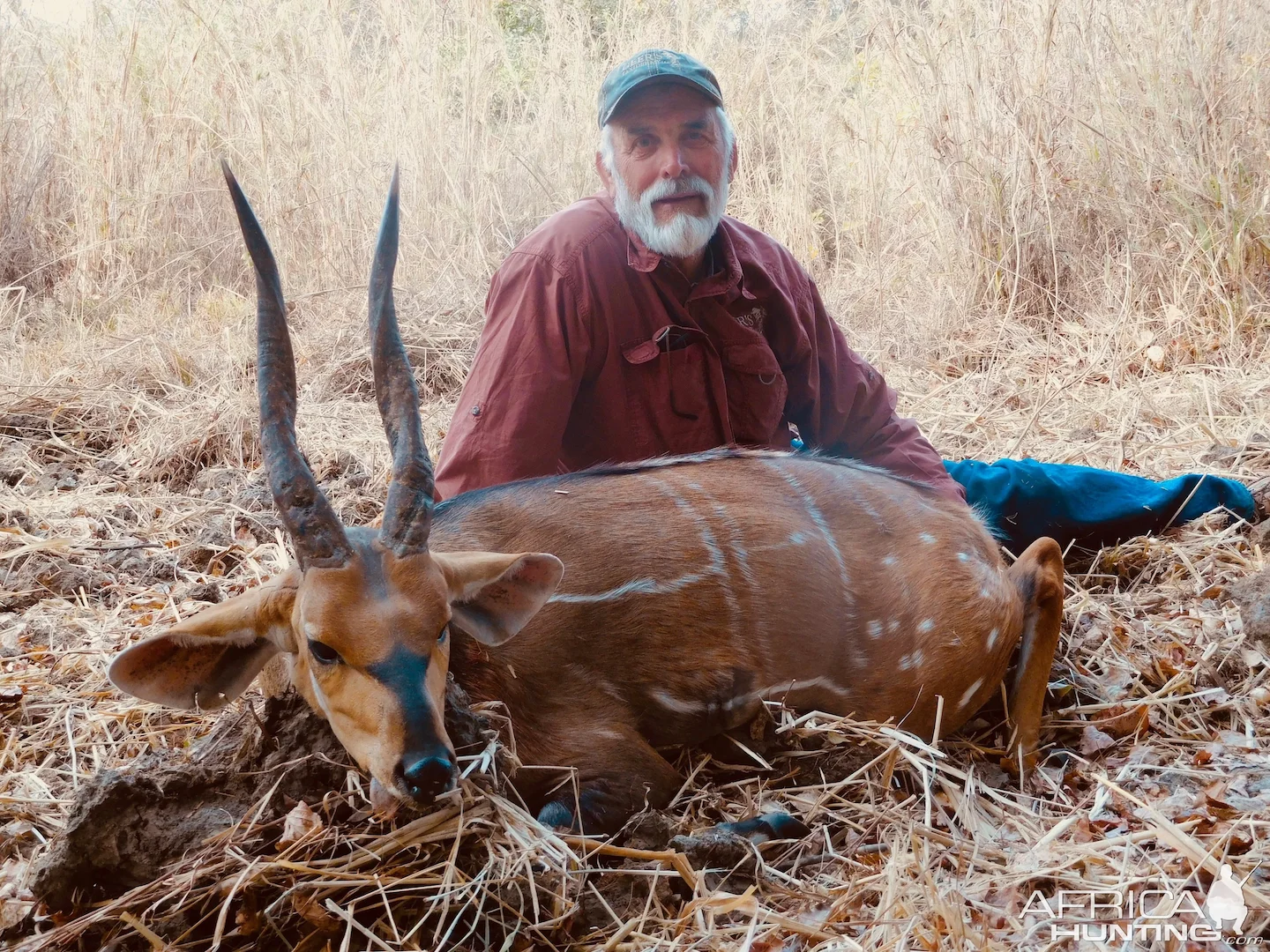 Hunting in Centre-West Burkina Faso: Seasonal bush hunting, small game species, traditional Mossi-Gourounsi hunting grou…