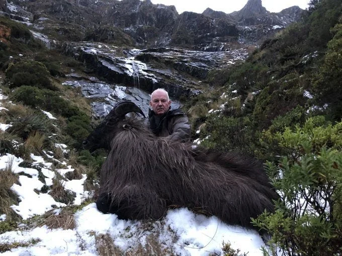 Big Bull Tahr. Making memories #tahrhunting #hunttheworld #hunting #huntingnz #NewZealand