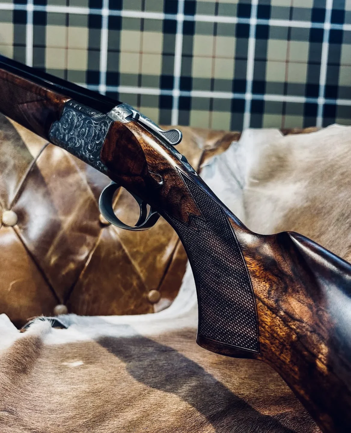 Browning B525 Medallion Limited Edition Review: Specs, Price, Performance & Hunting Use.