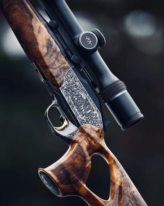 Blaser R8 Grand Luxe Review: The Ultimate Straight-Pull Rifle for Discerning Hunters and Marksmen
If you’re looking for a rifle that blends German engineering, luxurious