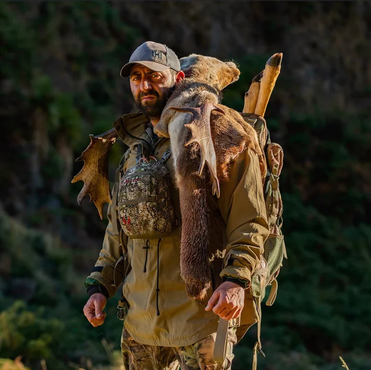 Mario Kalpou — hunting, wildlife, and cooking on Man Eats Wild
Mario Kalpou is not just a professional hunter. He is a brand, combining a passion for hunting, fishing, c