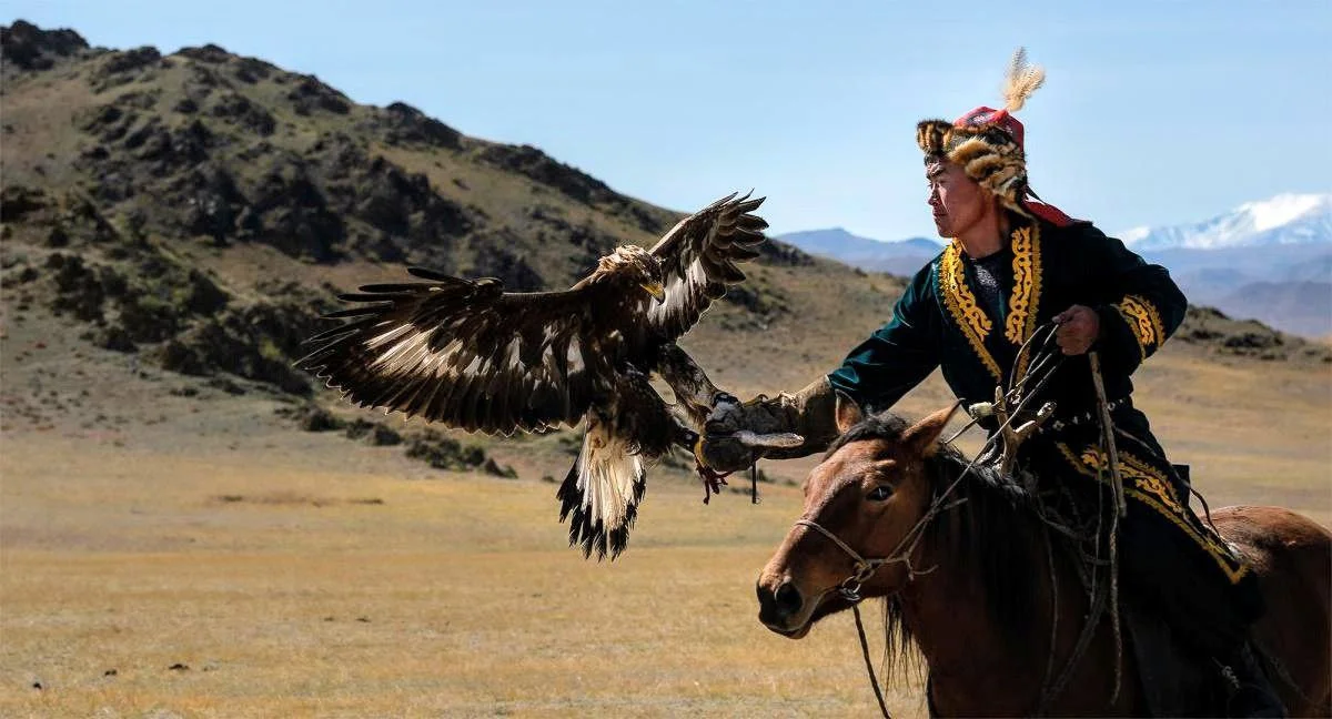Eagle Hunting in Mongolia: The Ancient Art of the Kazakh Berkutchi Fighters On