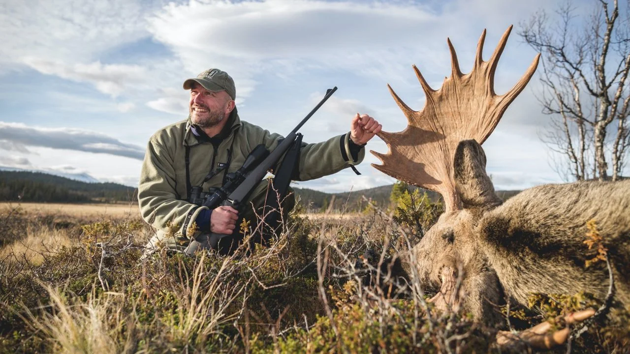 Lapland Hunting: An Immersive Journey Through Geography, Seasons, Traditions, and Untamed Wilderness
Nestled in the Arctic Circle, Finnish Lapland offers a pristine wil