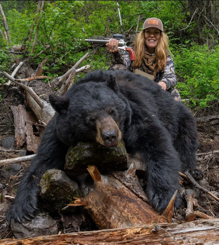 Jana Waller Bair: Bowhunter, TV Host, Conservationist — A Leading Female Voice in Big Game Hunting