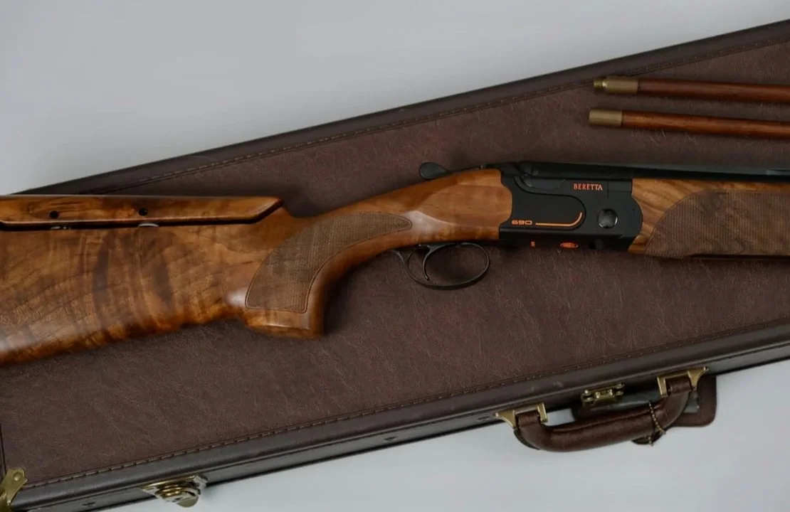 Beretta 690 Black Trap: A Shotgun Designed to Break Clays and Win
The Beretta 690 Black Trap is more than just a shotgun; it's a precision instrument engineered to excel