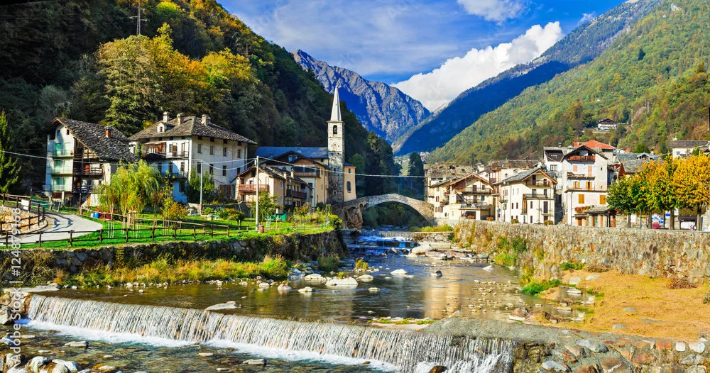 Dalle Valli ai Ghiacciai: L’Esperienza Unica della Caccia in Valle d'Aosta
Caratteristiche geografiche e naturali della regione dal punto di vista venatorio
La Valle d’Ao