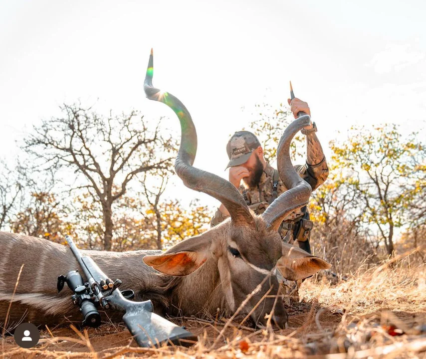 African Safari: A Guide to Hunt Animals. Part 1