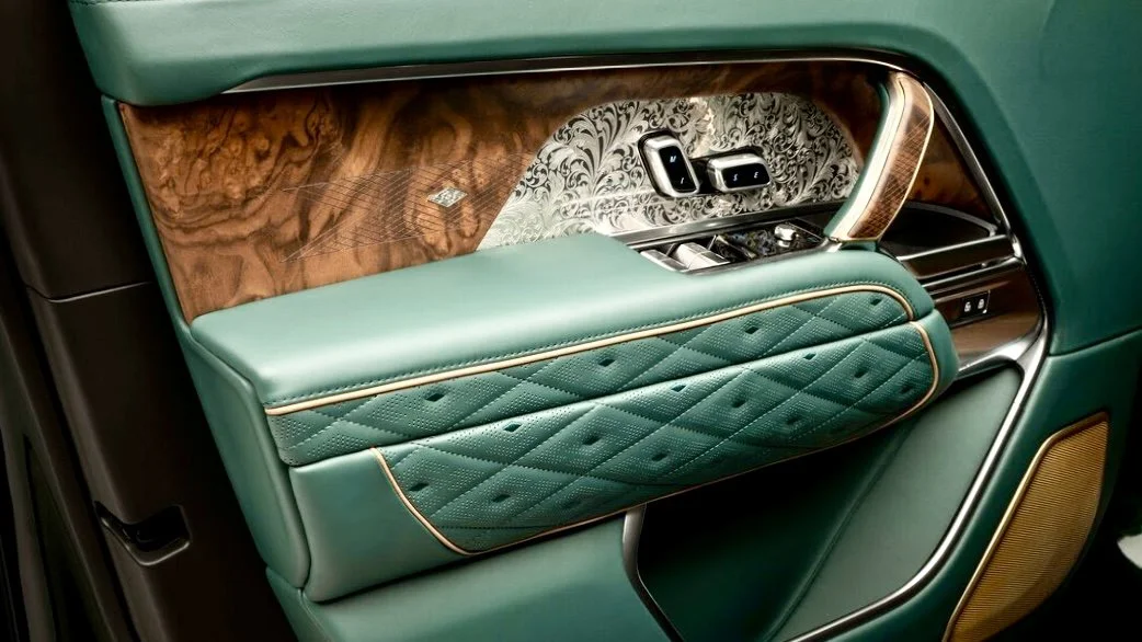 Overfinch Range Rover Holland & Holland Edition: Where Bespoke Luxury Meets the Hunt