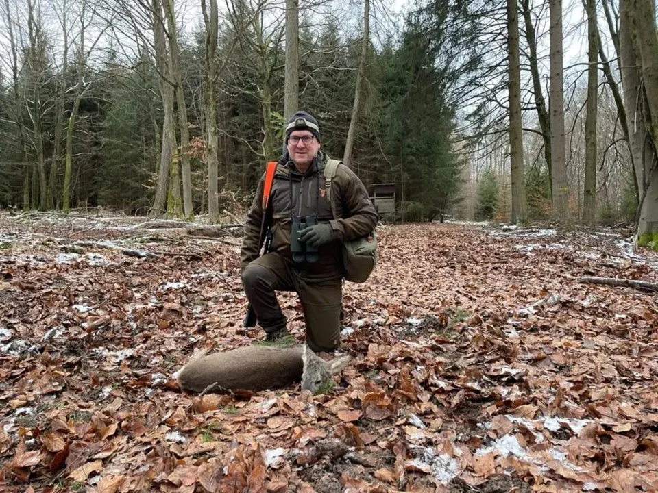 Jagd im TEUTOBURGER WALD: Natürliche Besonderheiten, Geografie, Wildarten, Jagdmethoden und Traditionen im Herzen Deutschlands
Der Teutoburger Wald, ein historisches und